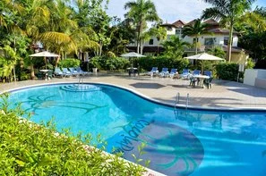 Jamaique-Kingston, Hôtel Coco La Palm Seaside Resort