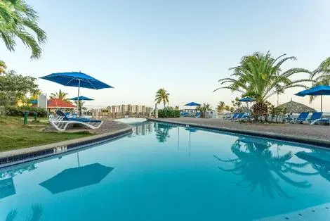Piscine - Holiday Inn Resort Montego Bay All inclusive 4* Montegobay Jamaique