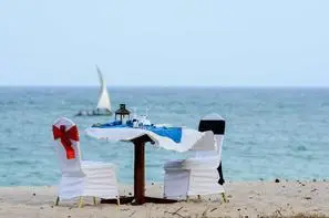 Kenya-Mombasa, Hôtel Jacaranda Indian Ocean Beach Resort 4*