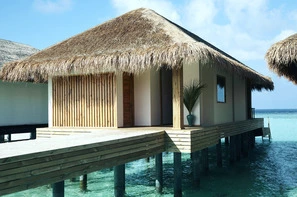 Maldives-Atoll de Male Sud, Hôtel Kudafushi Resort & Spa