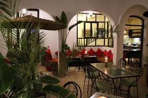 Maroc balnéaire-Essaouira, Hôtel Riad Dar Awil