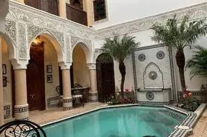 Maroc-Marrakech, Hôtel Riad Abaka