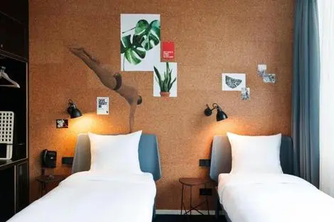 vol+hotel Sejour Conscious Hotel The Tire Station 3* Pays Bas Amsterdam