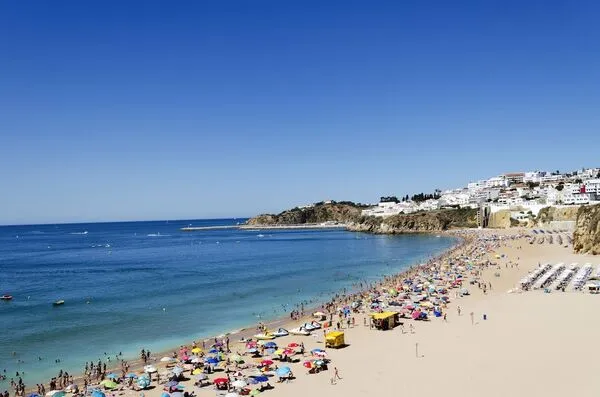 Portugal : Hôtel Topazio Vibe Beach Hotel & Apartments Adults Only