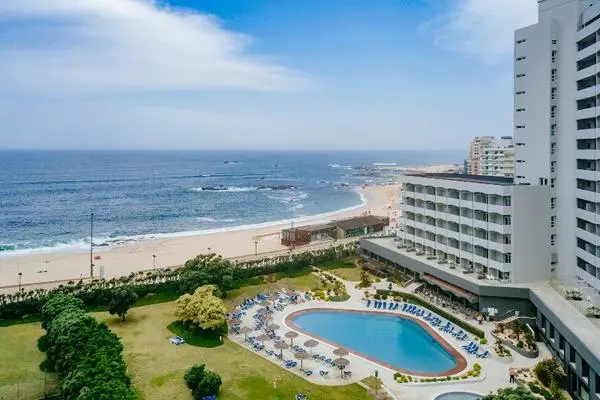 Axis Vermar Conference & Beach Hotel 4*