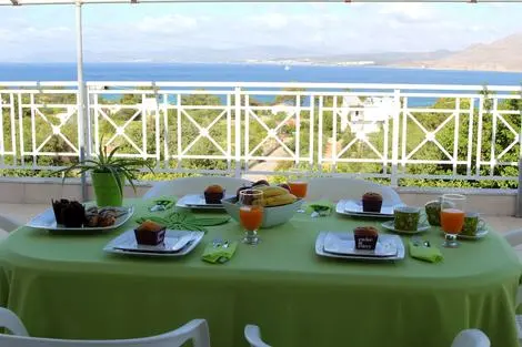 Rhodes : Hôtel George Beach Studios