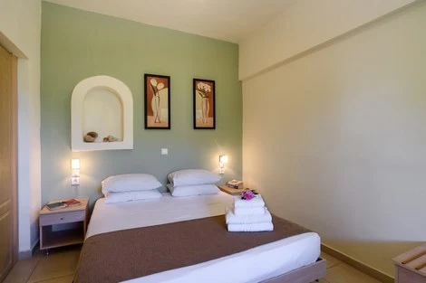Rhodes : Hôtel Pefkos Village Resort
