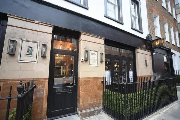 Facade - House Of Toby 3*