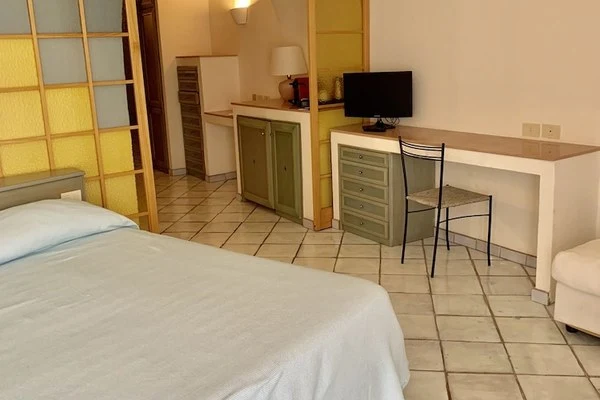 Sardaigne : Hôtel Swadeshi Green Park Hotel