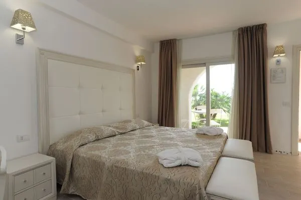 Sardaigne : Hôtel The Pelican Beach Resort & Spa