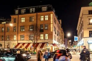 Suede-Stockholm, Hôtel Queen's 3*