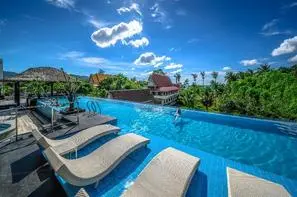 Thailande-Phuket, Hôtel Andaman Beach Suites
