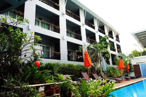 Thailande : Hôtel Baan Suwantawe