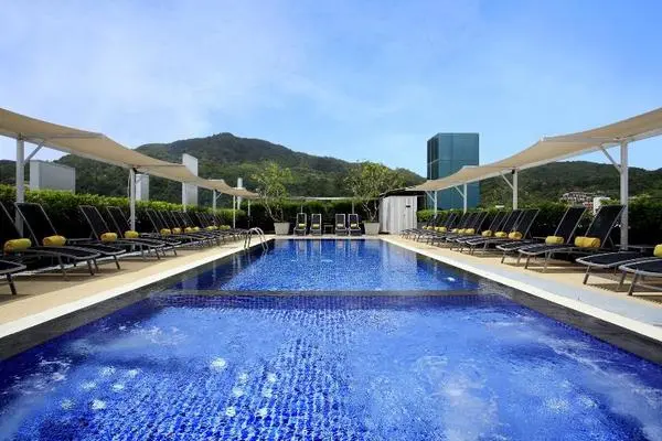 Piscine - Centra Ashlee Hotel Patong 3* Phuket Thailande