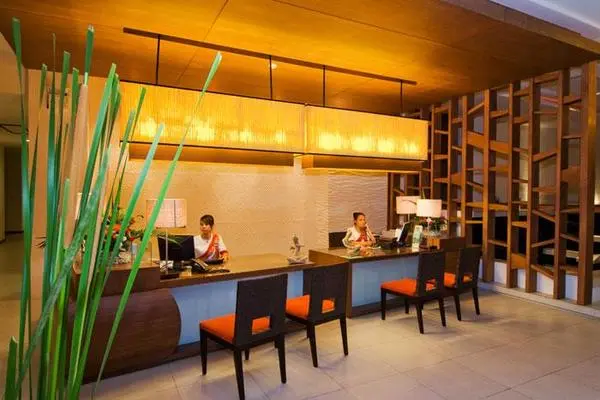 Hall - Peach Blossom Resort 4*
