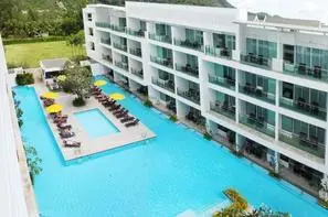 Thailande-Phuket, Hôtel The Old Phuket Karon Beach Resort