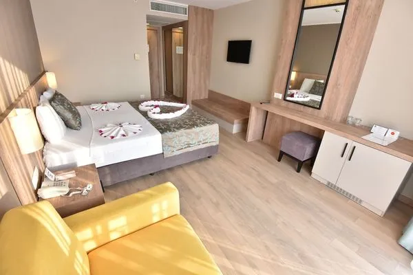 Turquie : Hôtel Lucida Beach Hotel