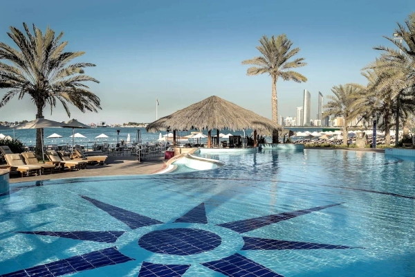 Piscine - Radisson Blu hôtel & Resort Abu Dhabi