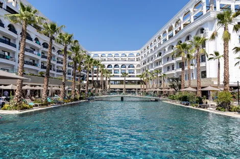 Club Ôclub Experience Fafa Aqua Palace golem Albanie