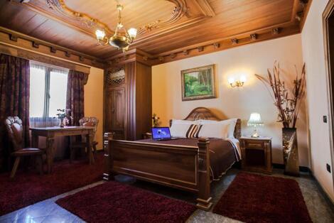 Hôtel Brilant Antik tiran ALBANIE