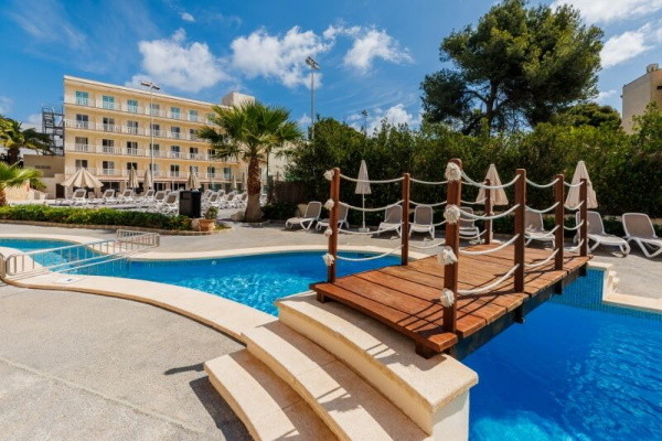 Baleares : Club Coralia O7 Cala Ratjada