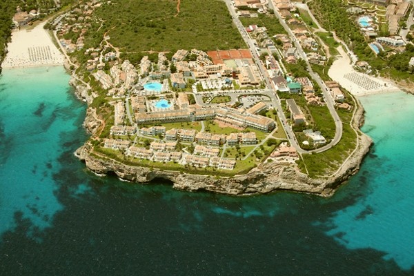 Vue panoramique - Blau Punta Reina Resort