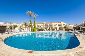 Baleares-Minorque, Hôtel Globales Binimar