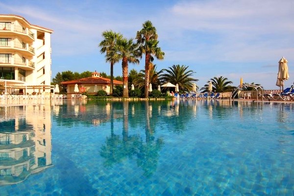Piscine - Valentin Son Bou