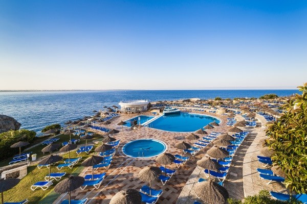 piscine - Globales Club Almirante Farragut