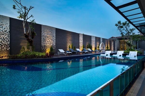 Piscine - Hôtel Kamaniiya Petitenget Seminyak 3* Denpasar Bali