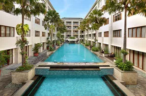 Bali-Denpasar, Hôtel Aston Kuta Hotel and residence 4*