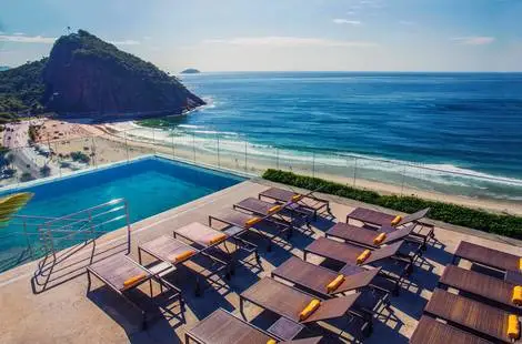 Piscine Windsor Leme