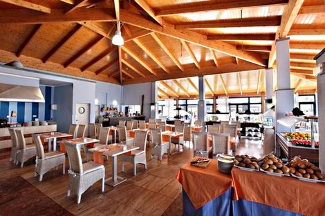 Restaurant - Vik Coral Beach