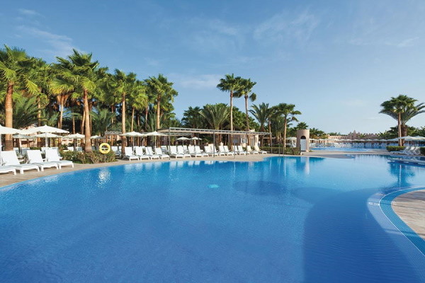 Piscine - Hôtel Riu Cabo Verde (Adult Only) 5* Ile de Sal Cap Vert
