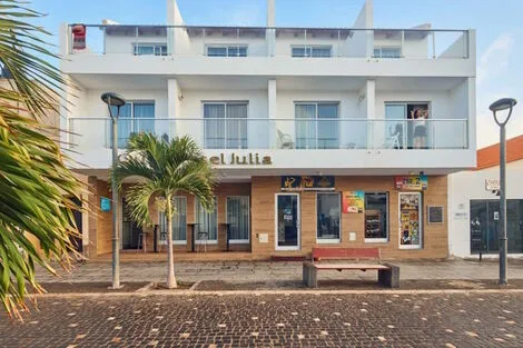 Hôtel Ouril Julia santa_maria Cap Vert
