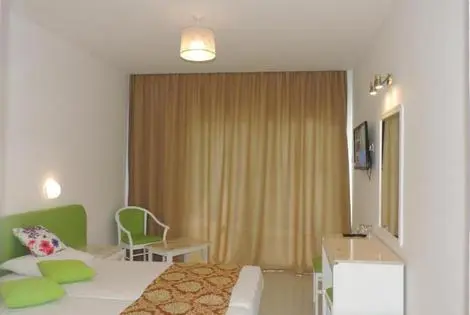 Hôtel Corfu ayia_napa CHYPRE