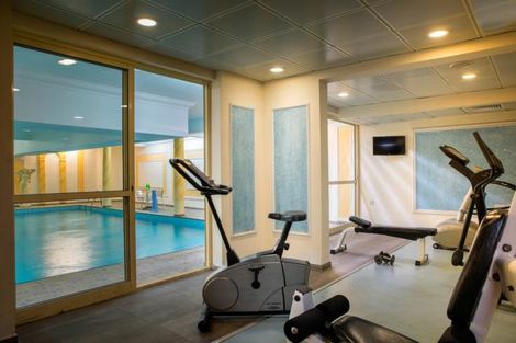 Hôtel Kapetanios Limassol 3* photo 8