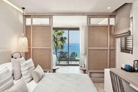 Héliades Signature Atlantica Mare Paphos - Chambre