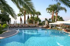 Chypre-Larnaca, Hôtel Mediterranean Beach Hotel 4*