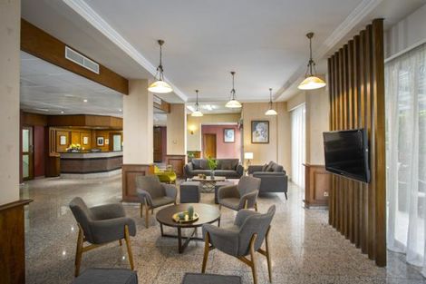 Hôtel Kapetanios Limassol 3* photo 7