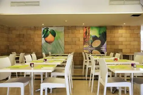 Restaurant - Papouis Protaras