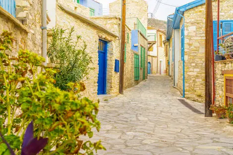 Hôtel Circuit Découverte Chypre authentique, traditions et culture, logement Atlantica Miramare limassol Chypre