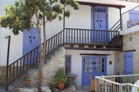 Hôtel Cyprus Villages - Arrivée Paphos avec location de voiture paphos Chypre