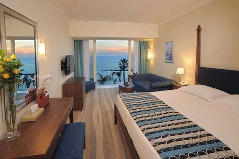 Hôtel Alexander The Great Beach Hotel paphos CHYPRE