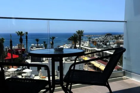 Hôtel Dionysos Central paphos CHYPRE