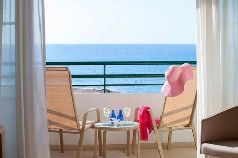 Hôtel Louis Imperial Beach Hotel paphos CHYPRE