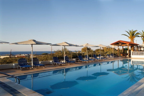 Piscine - Cretan Garden