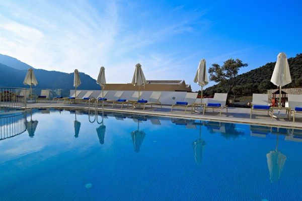 piscine - Filion Suites Resort & Spa