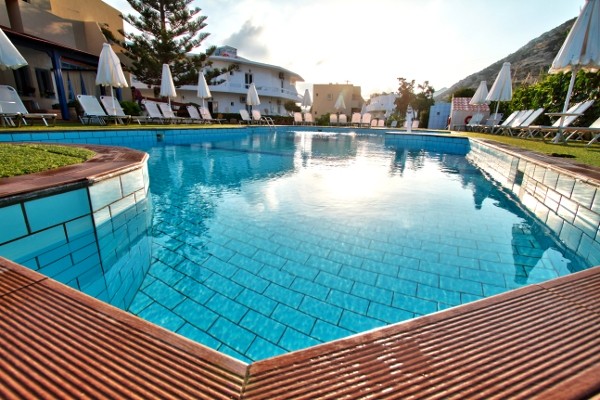 Piscine - Fragiskos