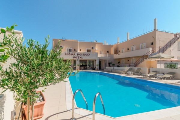 piscine - Hiona Holiday